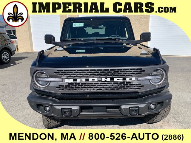 2025 Ford Bronco Badlands photo 3