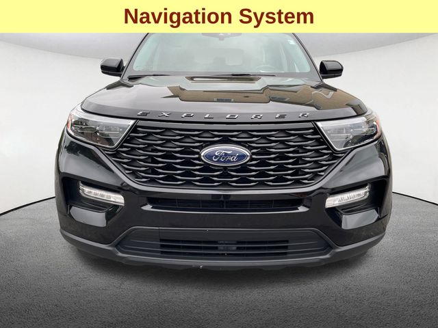 2022 Ford Explorer XLT photo 3