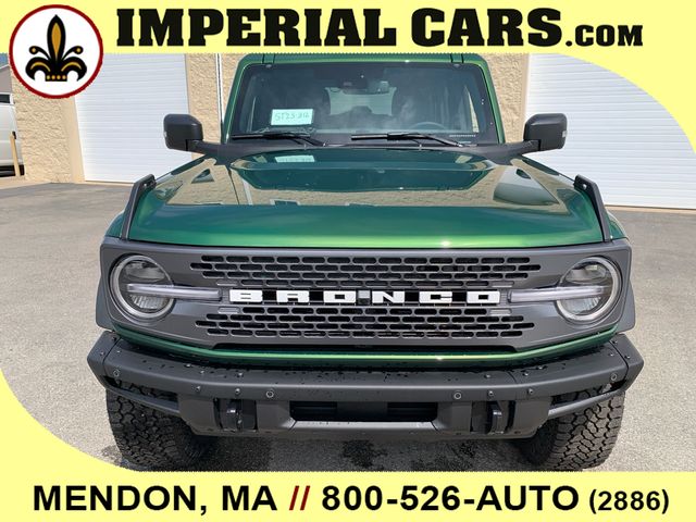 2025 Ford Bronco Badlands photo 3