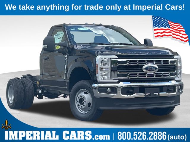 2024 Ford F-350 Chassis Truck Regular Cab 