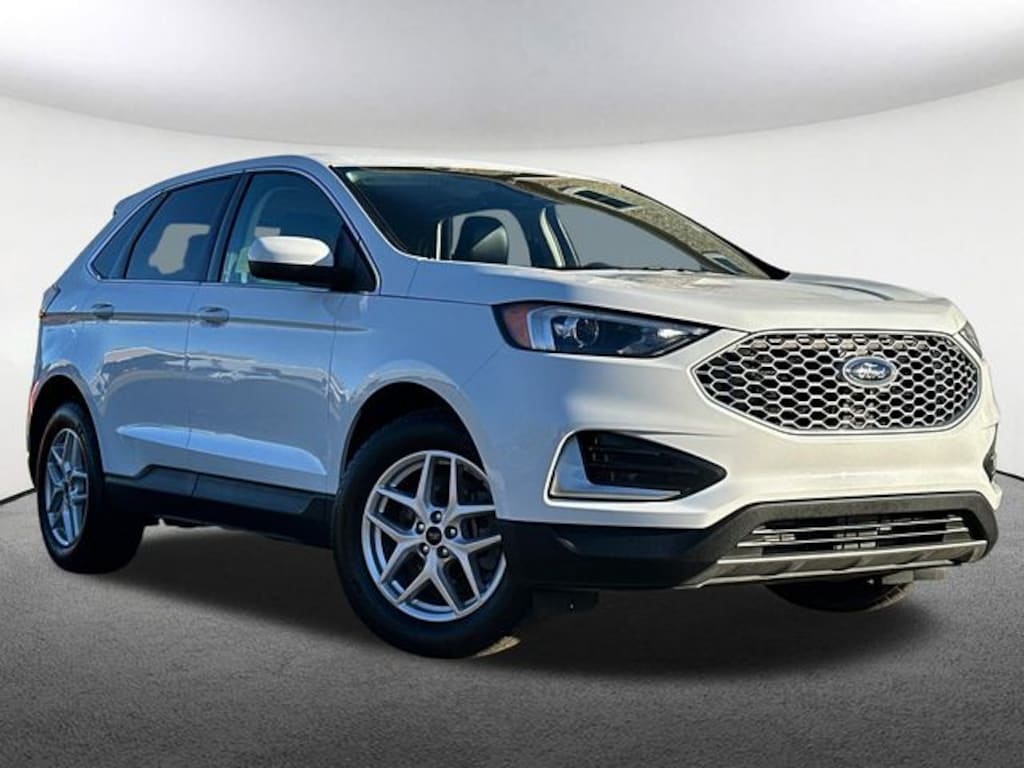 Used 2024 Ford Edge SEL SUV