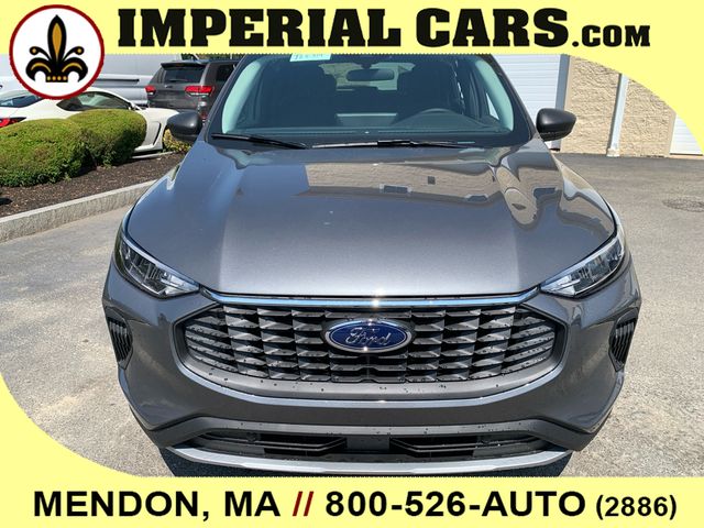 2025 Ford Escape Active photo 3