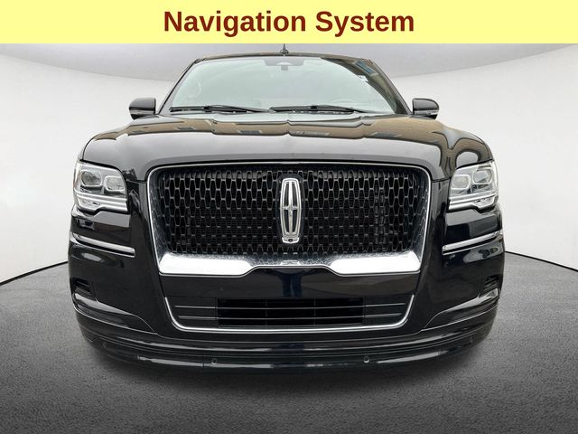 2024 Lincoln Navigator Reserve photo 2