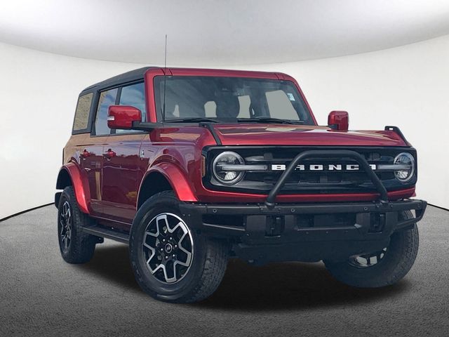 Used 2021 Ford Bronco 4-Door Outer Banks with VIN 1FMEE5BP6MLA60184 for sale in Mendon, MA