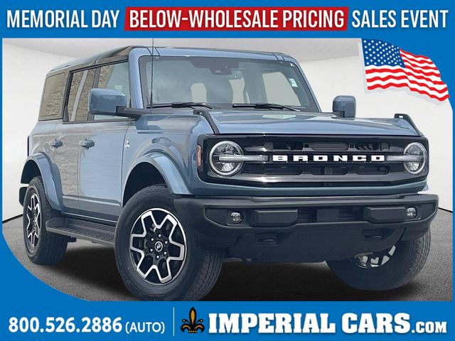 2025 Ford Bronco Outer Banks 4x4's photo