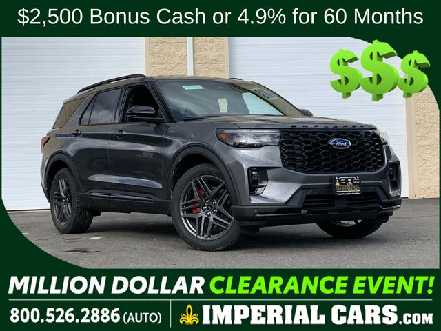 2026 Ford Explorer ST-LINE's photo