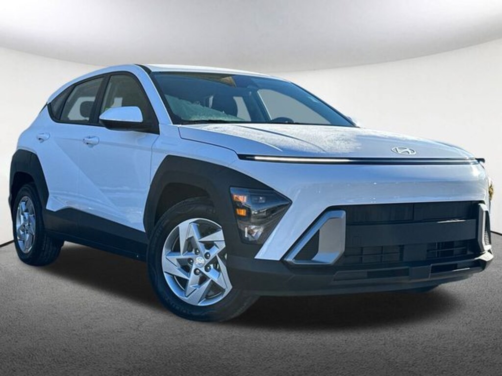 Used 2025 Hyundai Kona SE SUV