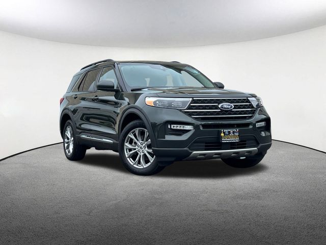 Used 2023 Ford Explorer XLT with VIN 1FMSK8DH6PGC05479 for sale in Mendon, MA