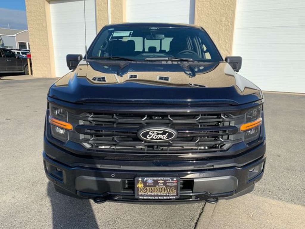 New 2025 Ford F-150 XLT Truck SuperCrew Cab