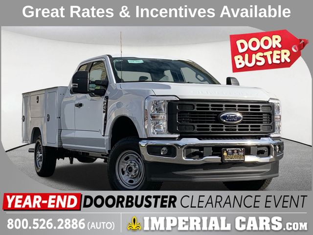 2025 Ford F-250 Super Duty XL's photo
