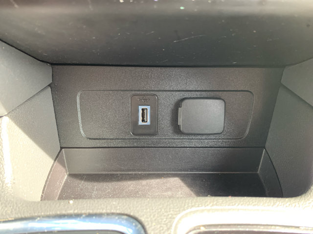 2017 Ford Escape SE - Photo 24