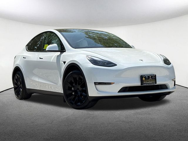 Used 2023 Tesla Model Y Long Range with VIN 7SAYGDEE0PF838571 for sale in Mendon, MA