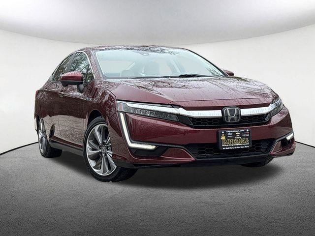 Used 2018 Honda Clarity Base with VIN JHMZC5F1XJC002784 for sale in Mendon, MA
