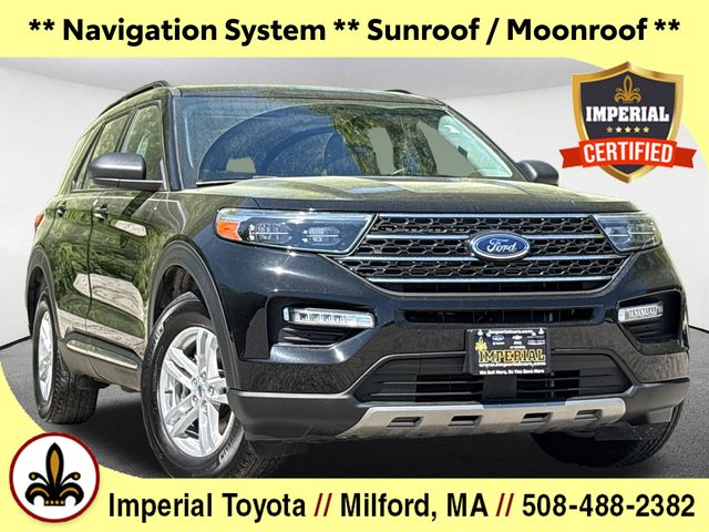 2022 Ford Explorer XLT 4WD's photo