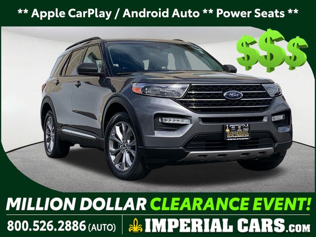 2022 Ford Explorer XLT's photo