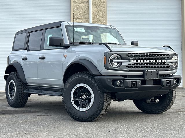 2026 Ford Bronco Badlands 4x4's photo