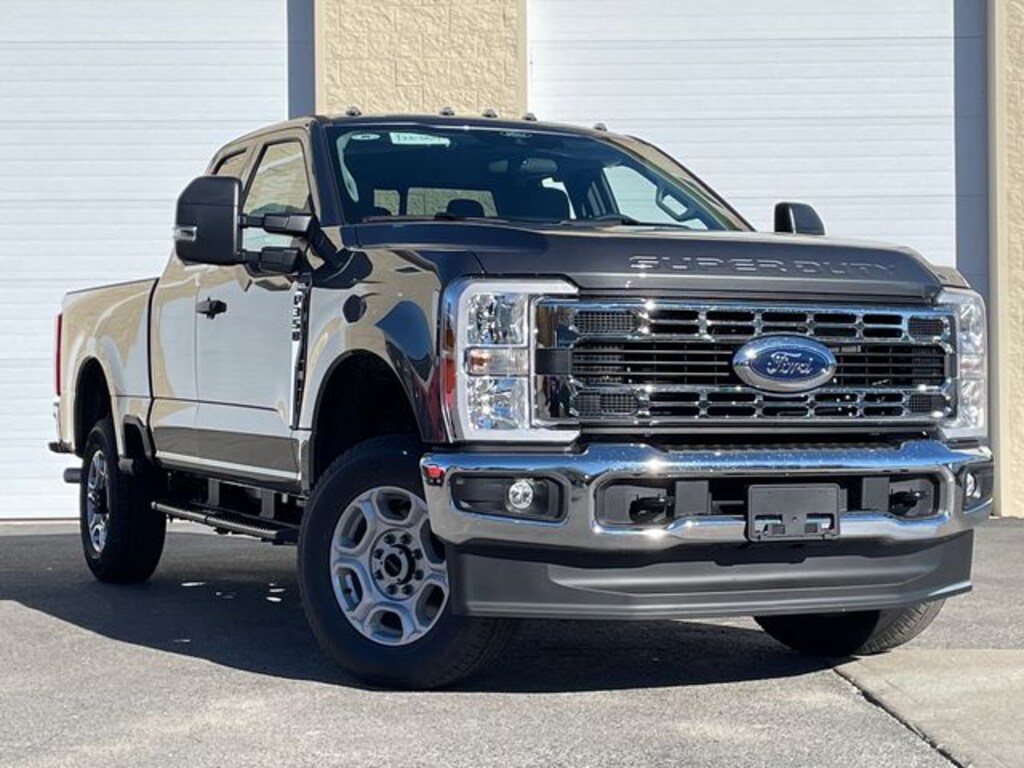 New 2026 Ford F-350 Truck Super Cab