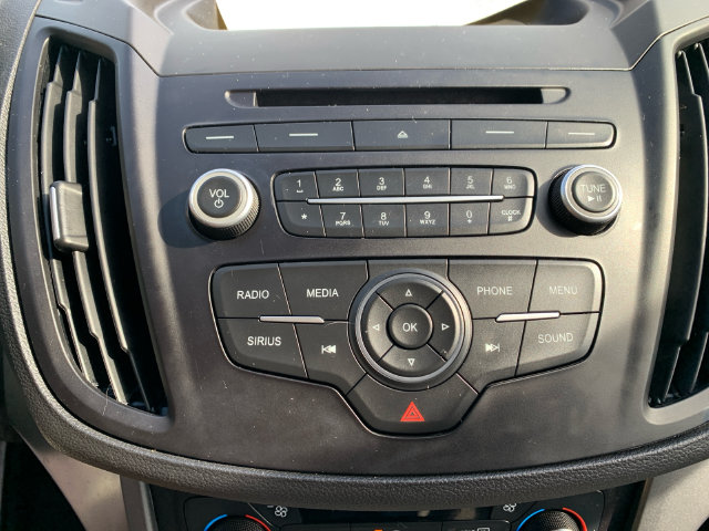 2017 Ford Escape SE - Photo 22