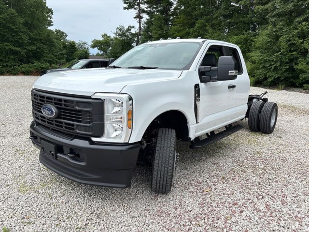 New 2026 Ford F-350 Chassis XL Truck Super Cab