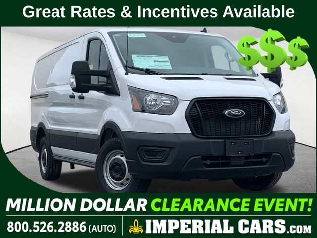2025 Ford Transit Base's photo