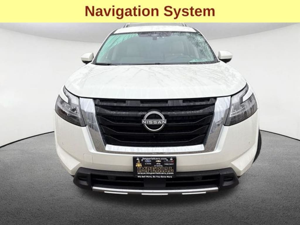 Used 2024 Nissan Pathfinder SL SUV