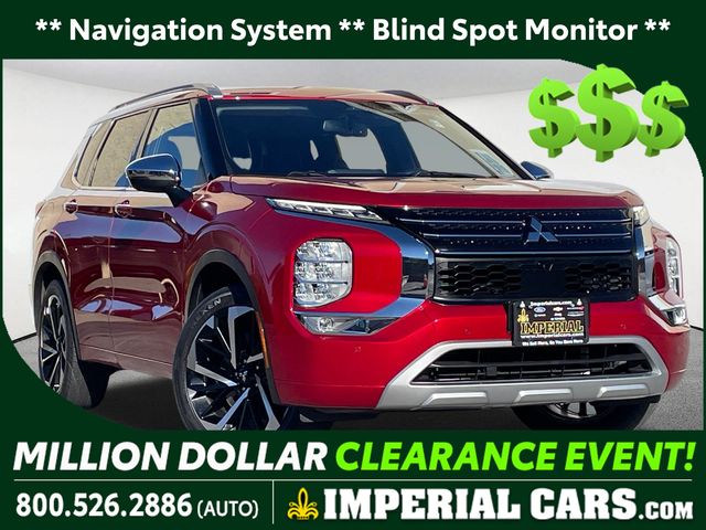 2022 Mitsubishi Outlander SEL Special Edition's photo