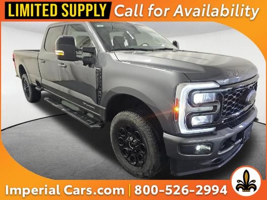 2025 Ford F-350 Lariat 4x4 Crew Cab 176 in SRW's photo