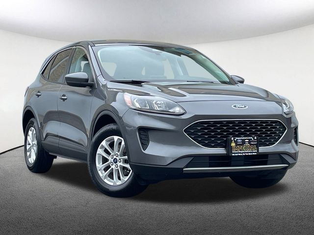 Used 2021 Ford Escape SE with VIN 1FMCU9G67MUA74185 for sale in Mendon, MA
