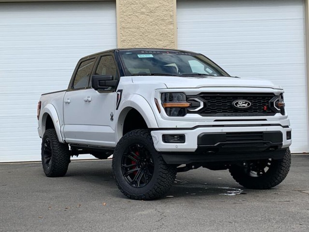 New 2025 Ford F-150 XLT With Black Widow Upfit Kit Truck SuperCrew Cab