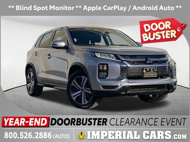 2025 Mitsubishi Outlander Sport SE's photo