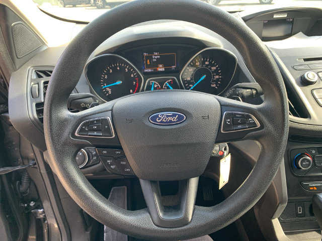 2017 Ford Escape SE - Photo 19