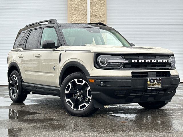 Used 2024 Ford Bronco Sport Outer Banks with VIN 3FMCR9C6XRRE73971 for sale in Mendon, MA