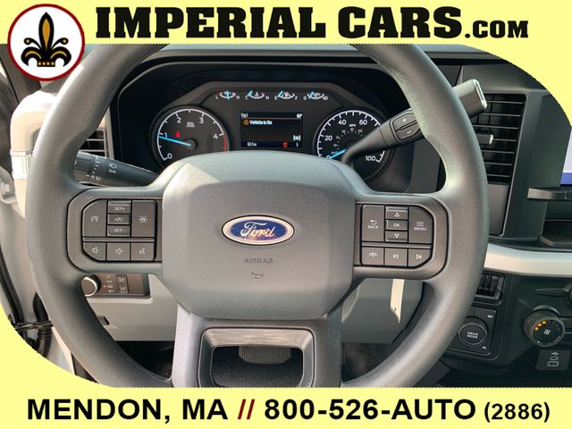 2025 Ford F-350 Super Duty Chassis Cab XL - Photo 18