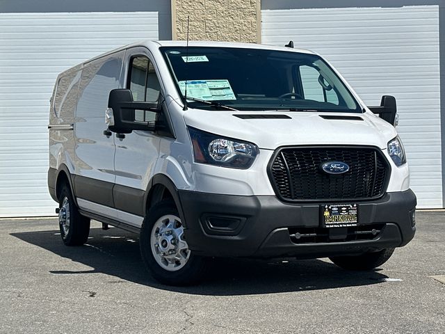 2025 Ford Transit photo 2