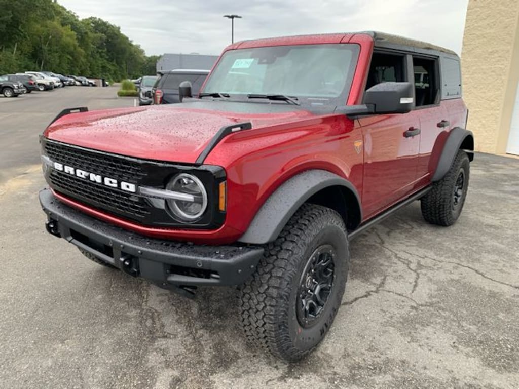 New 2025 Ford Bronco Badlands SUV