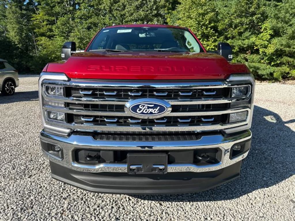 New 2027 Ford F-350 Lariat Truck Crew Cab