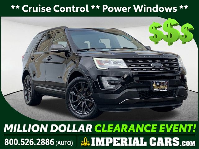 2017 Ford Explorer XLT's photo