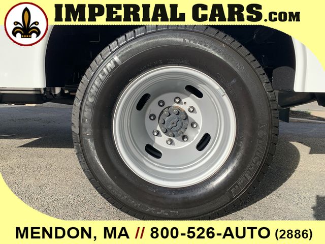 2025 Ford F-350 Super Duty Chassis Cab XL - Photo 8