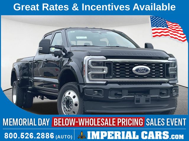 2026 Ford F-450 Platinum 4x4 Crew Cab 8' Box DRW's photo