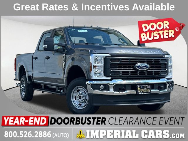 2025 Ford F-350 Super Duty XL's photo