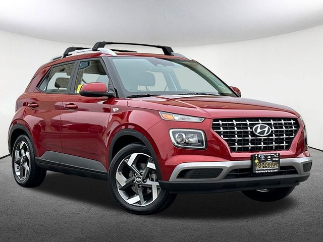 Used 2024 Hyundai Venue SEL with VIN KMHRC8A38RU330668 for sale in Mendon, MA