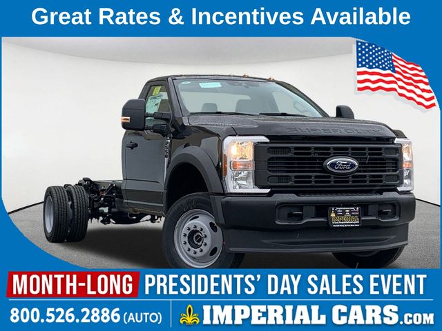2025 Ford F-550 Super Duty Chassis Cab