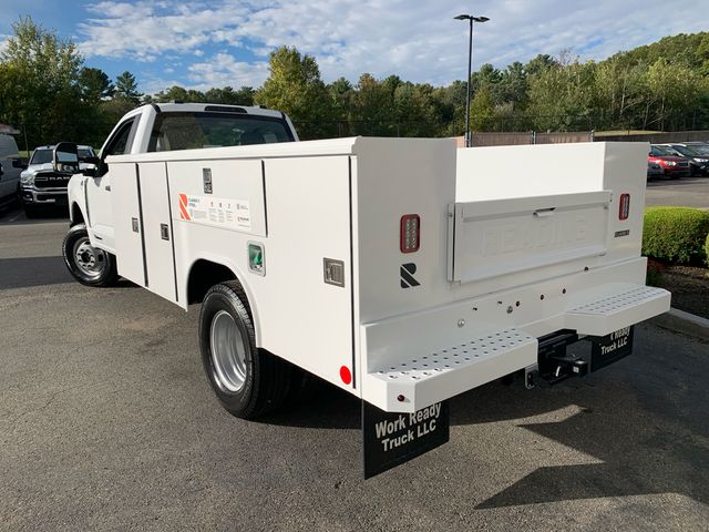 2025 Ford F-350 Super Duty Chassis Cab XL - Photo 8