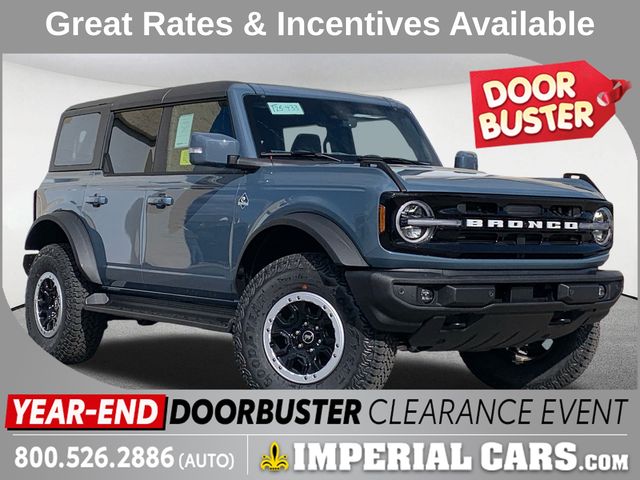 2025 Ford Bronco 4-Door Outer Banks's photo