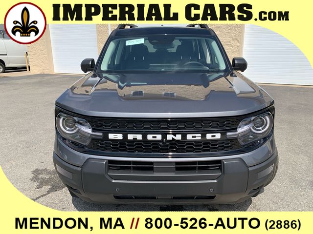 2025 Ford Bronco Sport Outer Banks photo 2