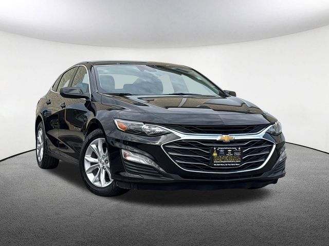 Used 2023 Chevrolet Malibu 1LT with VIN 1G1ZD5ST7PF220414 for sale in Mendon, MA