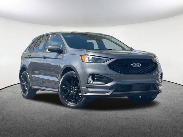 Used 2024 Ford Edge ST-Line with VIN 2FMPK4J95RBA38019 for sale in Mendon, MA