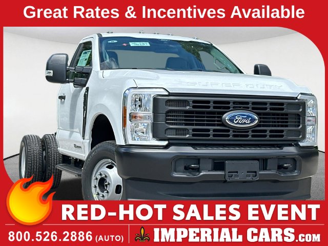  Ford F-350 Chassis