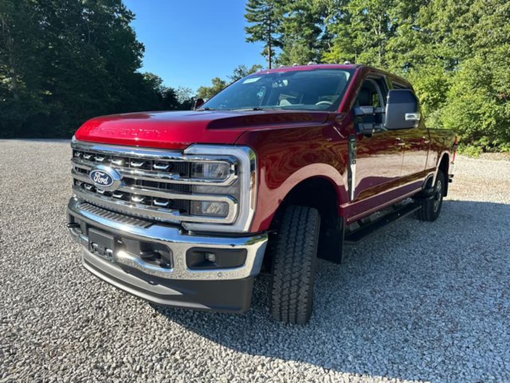 New 2027 Ford F-350 Lariat Truck Crew Cab