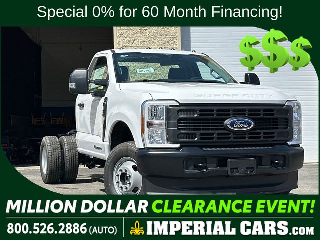 2025 Ford F-350 Super Duty Chassis Cab XL's photo